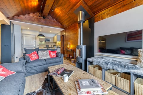 5* penthouse under the rooftops "Arc 1950"