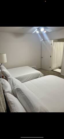 Spacious two bedrooms three beds gallery image 2