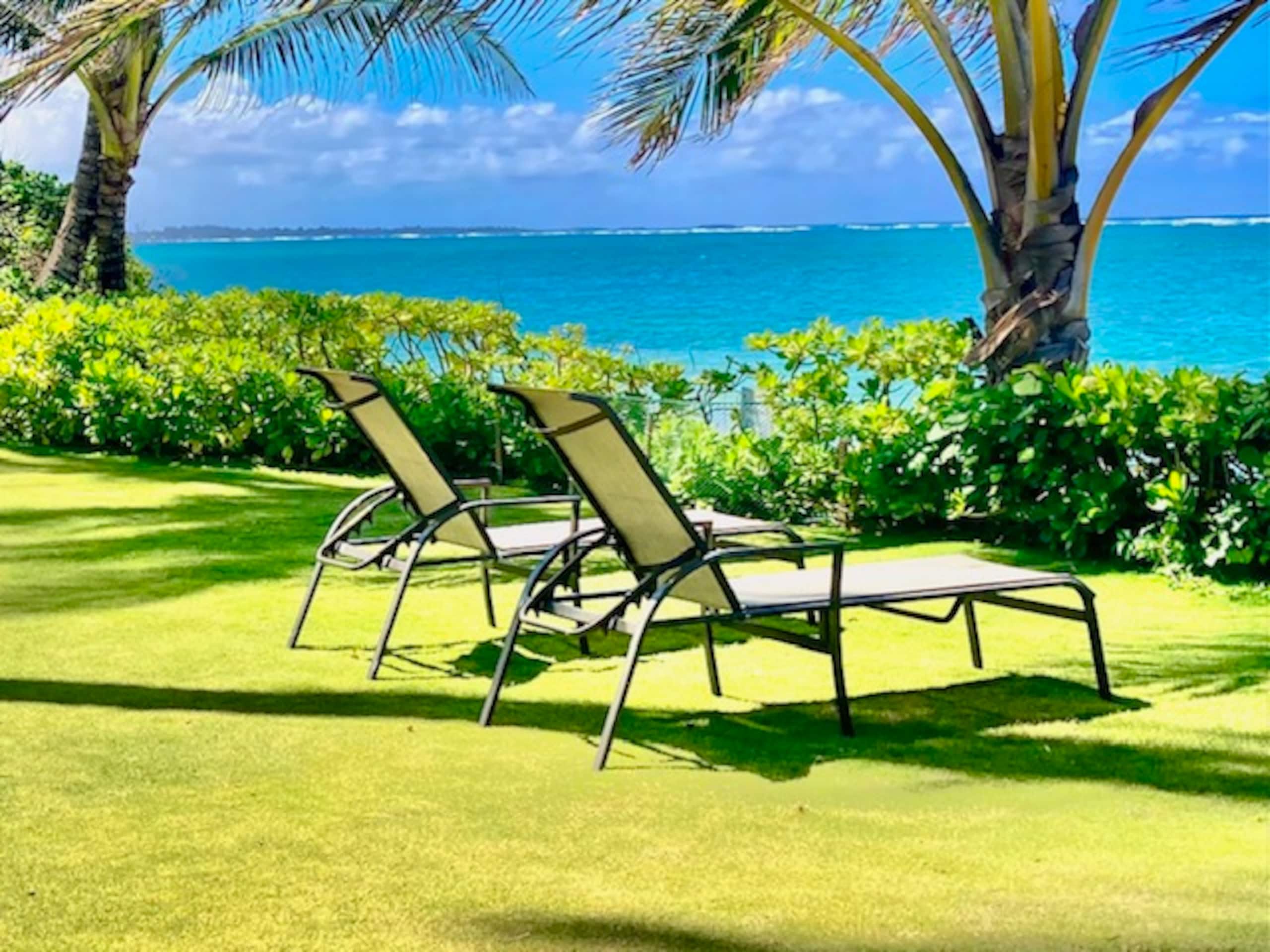 Amazing Beachfront Family Condo - Photo 16