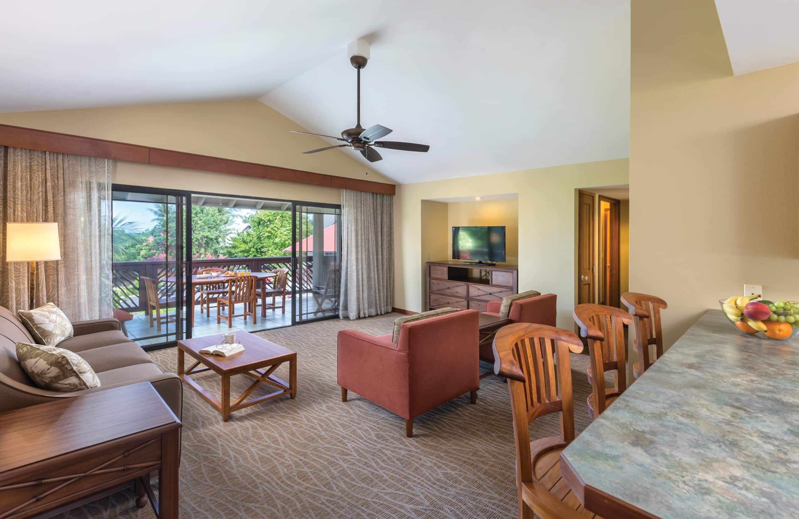 Kona Hawaiian Resort 2 Bedroom, full kitchen - Photo 9