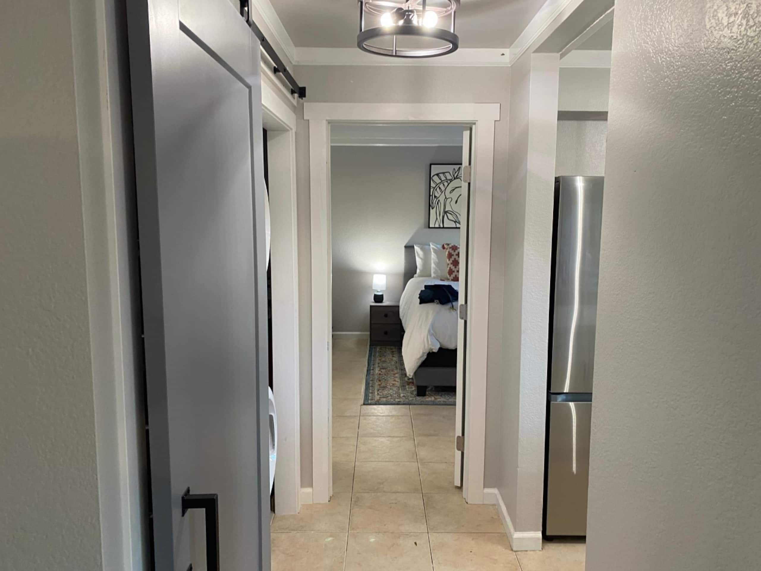 Newly Renovated Condo with Pool! - Image 14