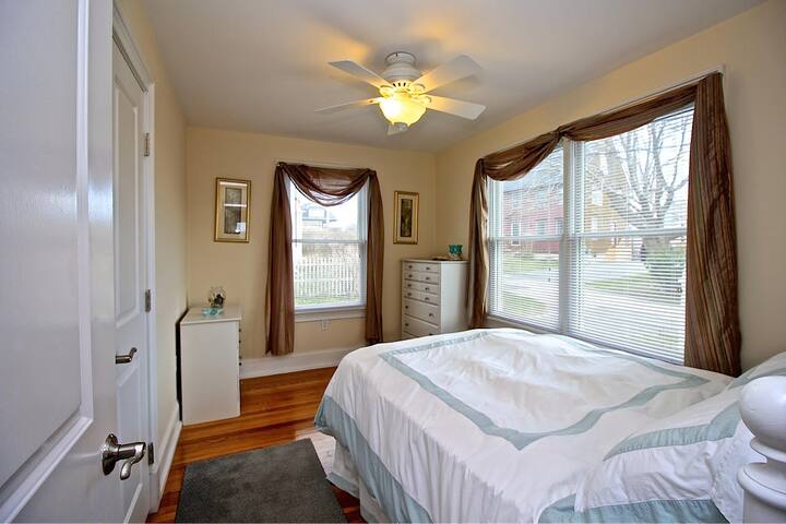 Luxury Beach House, Easton Point gallery image 5