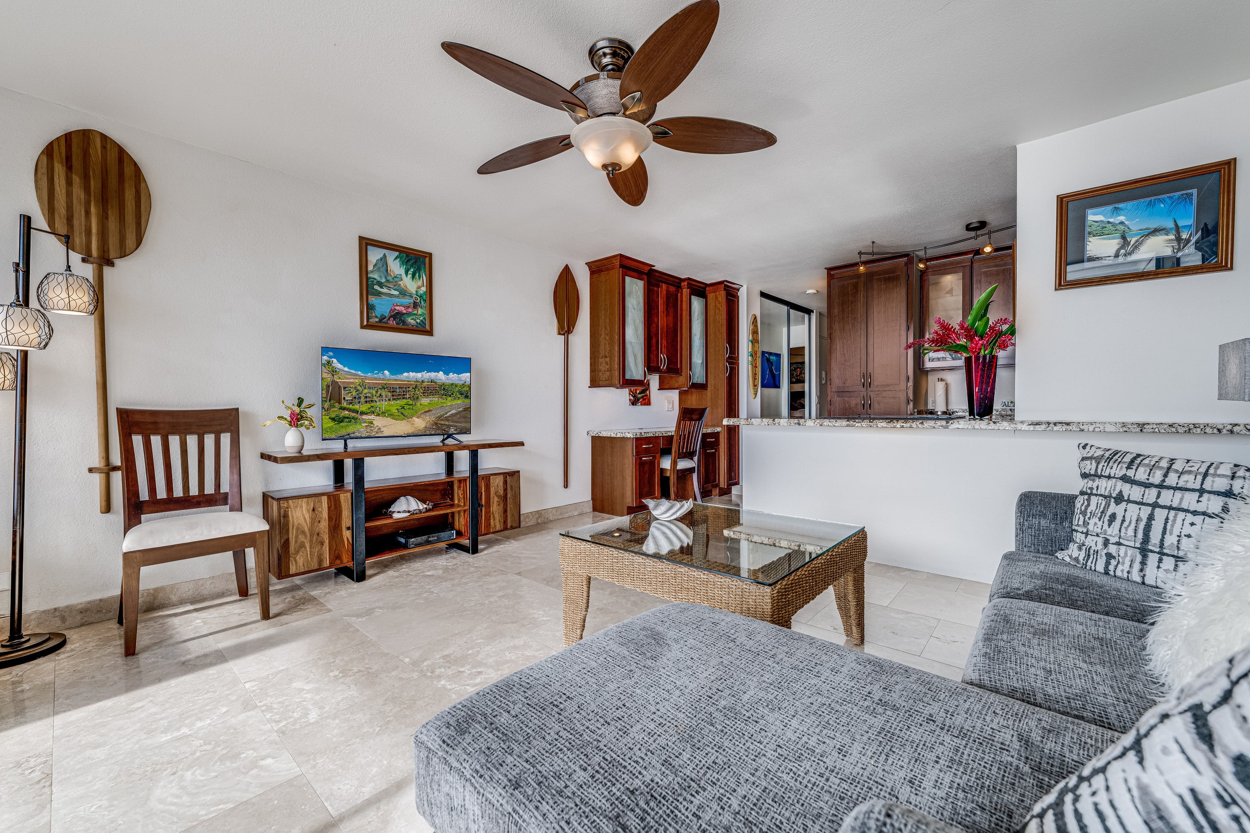 Condo in Wailuku · ★4.96 · 1 bedroom · 1 bed · 1 bath - Image 3