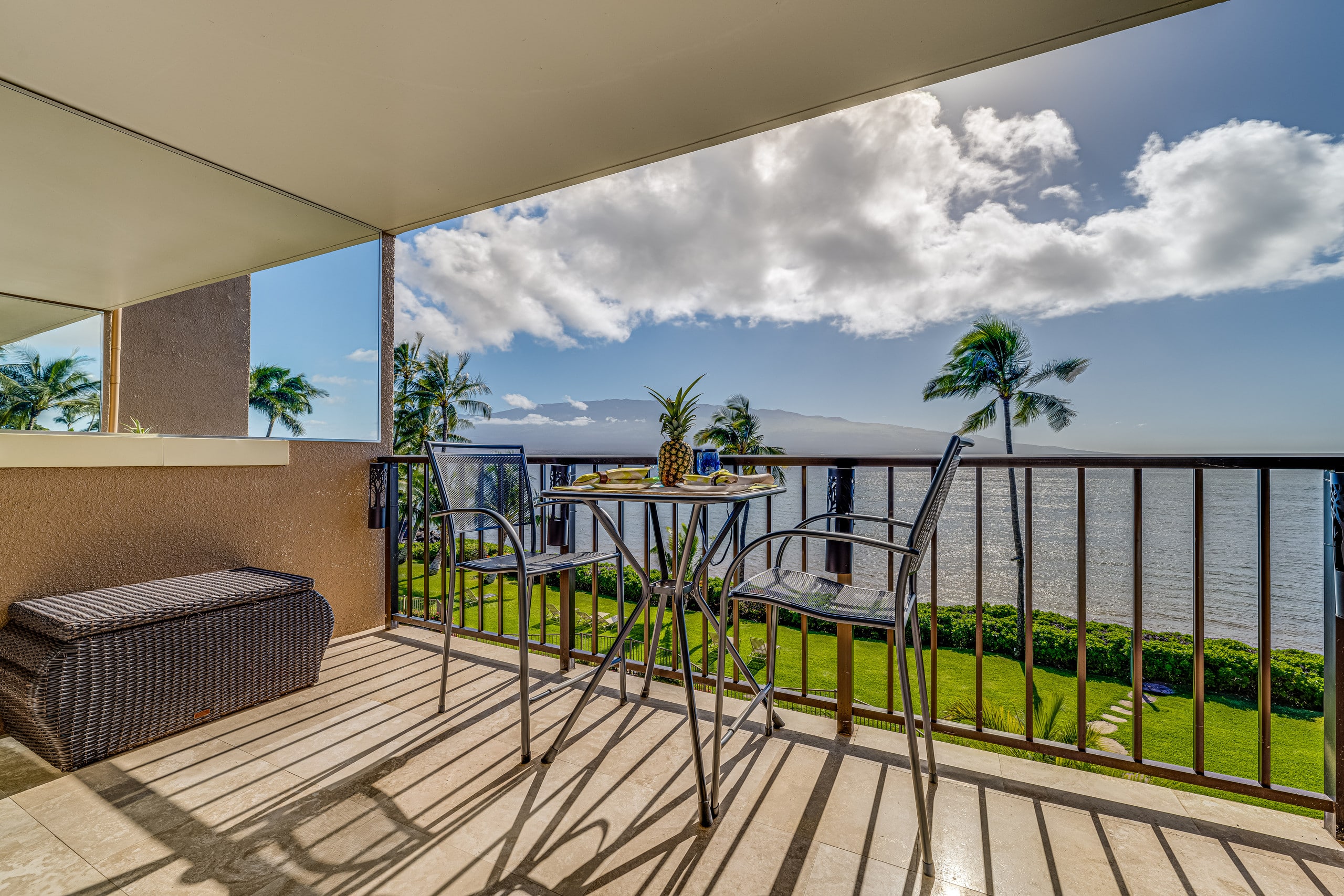 Condo in Wailuku · ★4.96 · 1 bedroom · 1 bed · 1 bath - Image 14