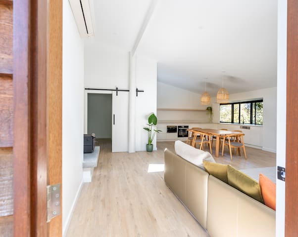 Surfside Retreat | Gnarabup