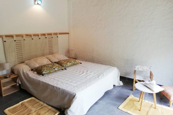 svit med badrum , walk-in dusch och toalett