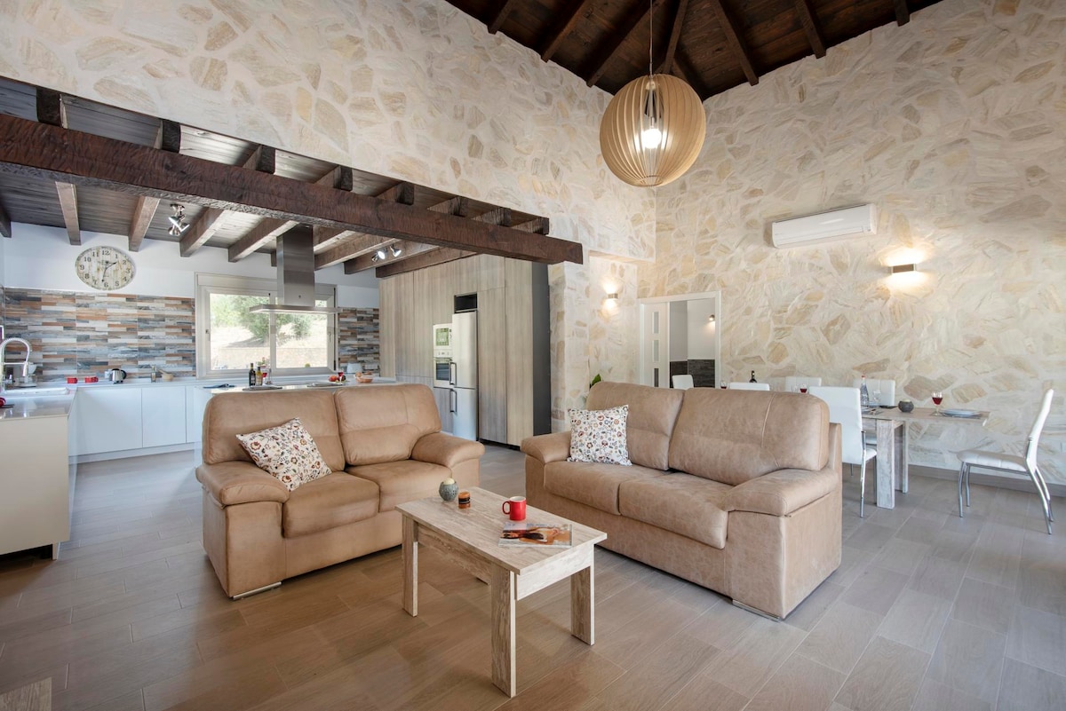 Annuncio Airbnb popolare: Casa Gloria a El Gastor