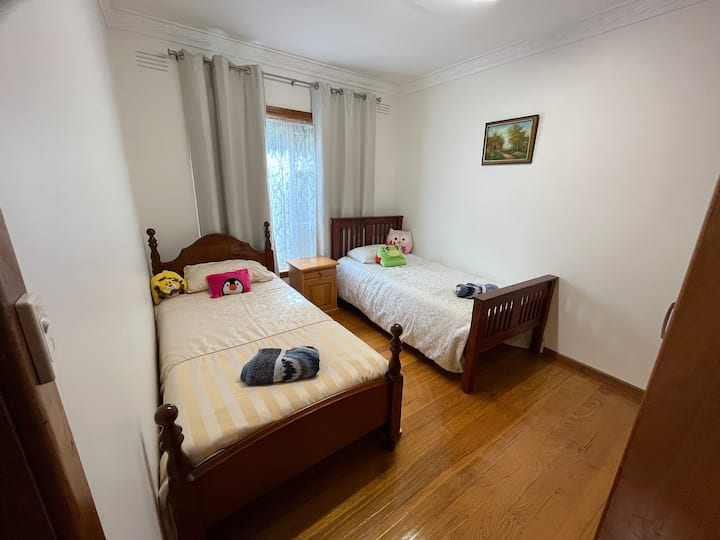 غرفة النوم 1