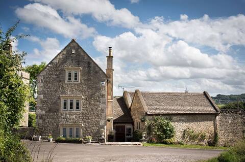 Shockerwick Cottage - Stunning Country Views