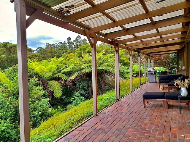 Mountain View home in Warburton