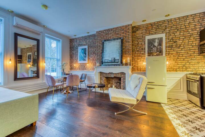 BOND Townhouse, Style & Design – Boerum Hill gallery image 2