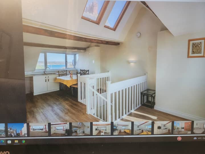 Beach & Harbour View House Flats for Rent in Dorset, England, United