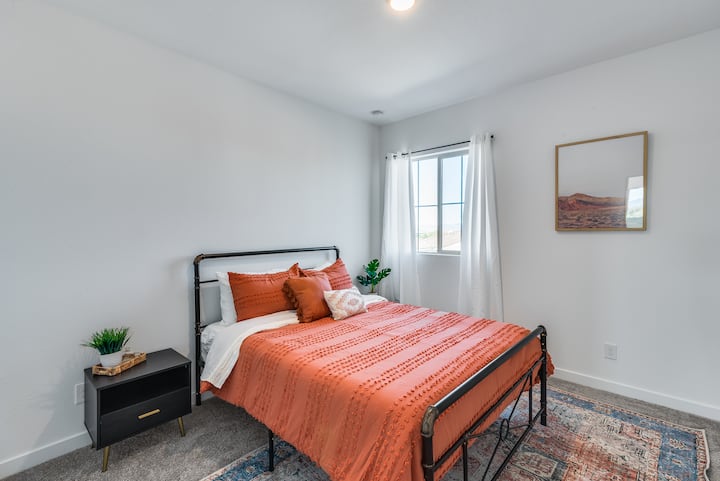 საძინებელი 3