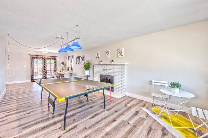 New! 3 min to Convention Center gallery image 5