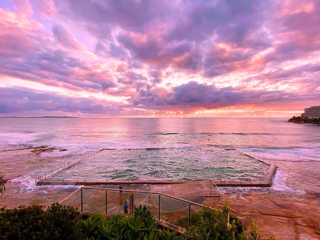 #Gobsmacking Views 1, with Direct Beach Access