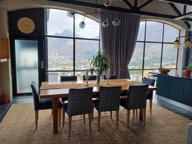 Eagles Nest – home in the clouds gallery image 2