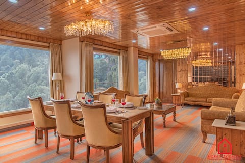 SKY HOUSE|Theatre|Snooker-By HomestayDaddy