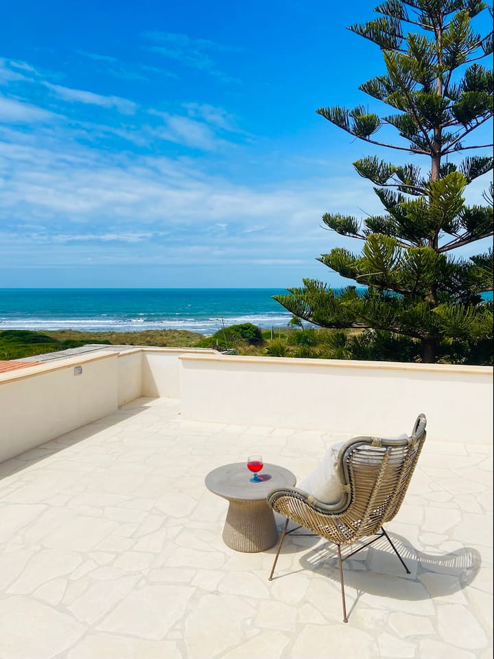 FSK Sunset Beachvilla