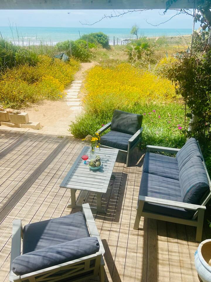 FSK Sunset Beachvilla