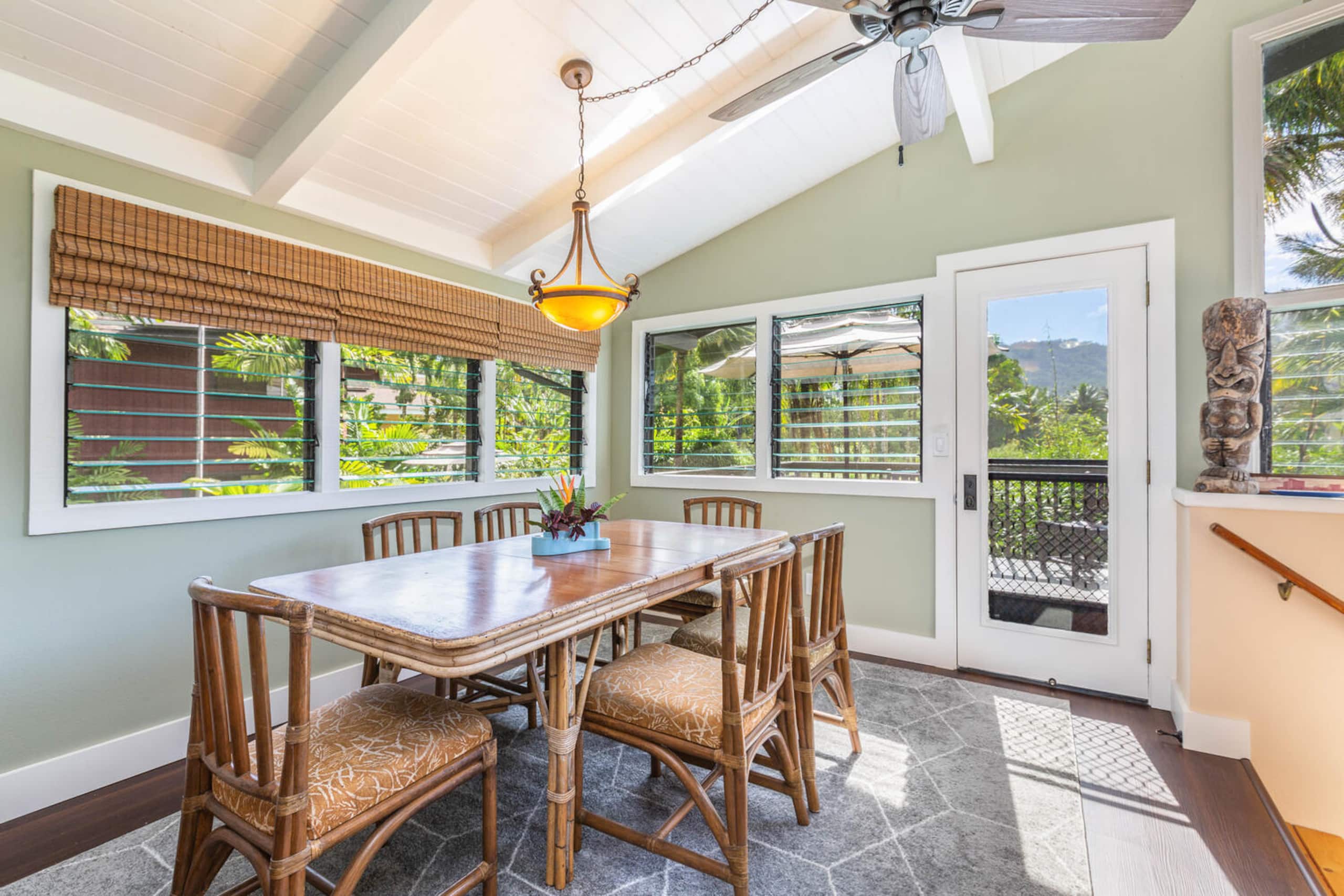 Home in Hanalei · ★4.96 · 5 bedrooms · 6 beds · 4 baths - Image 7