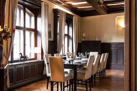 Salon at Schlossberg