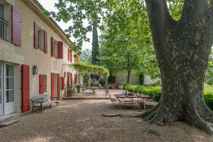 Maison De Vacances Provence Alpilles- 6 Chambres. - Saint-Rémy-de-Provence