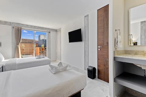 Set of 5 integrated suites