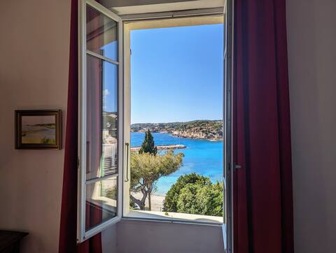 La Villa les Mouettes – Private beach access