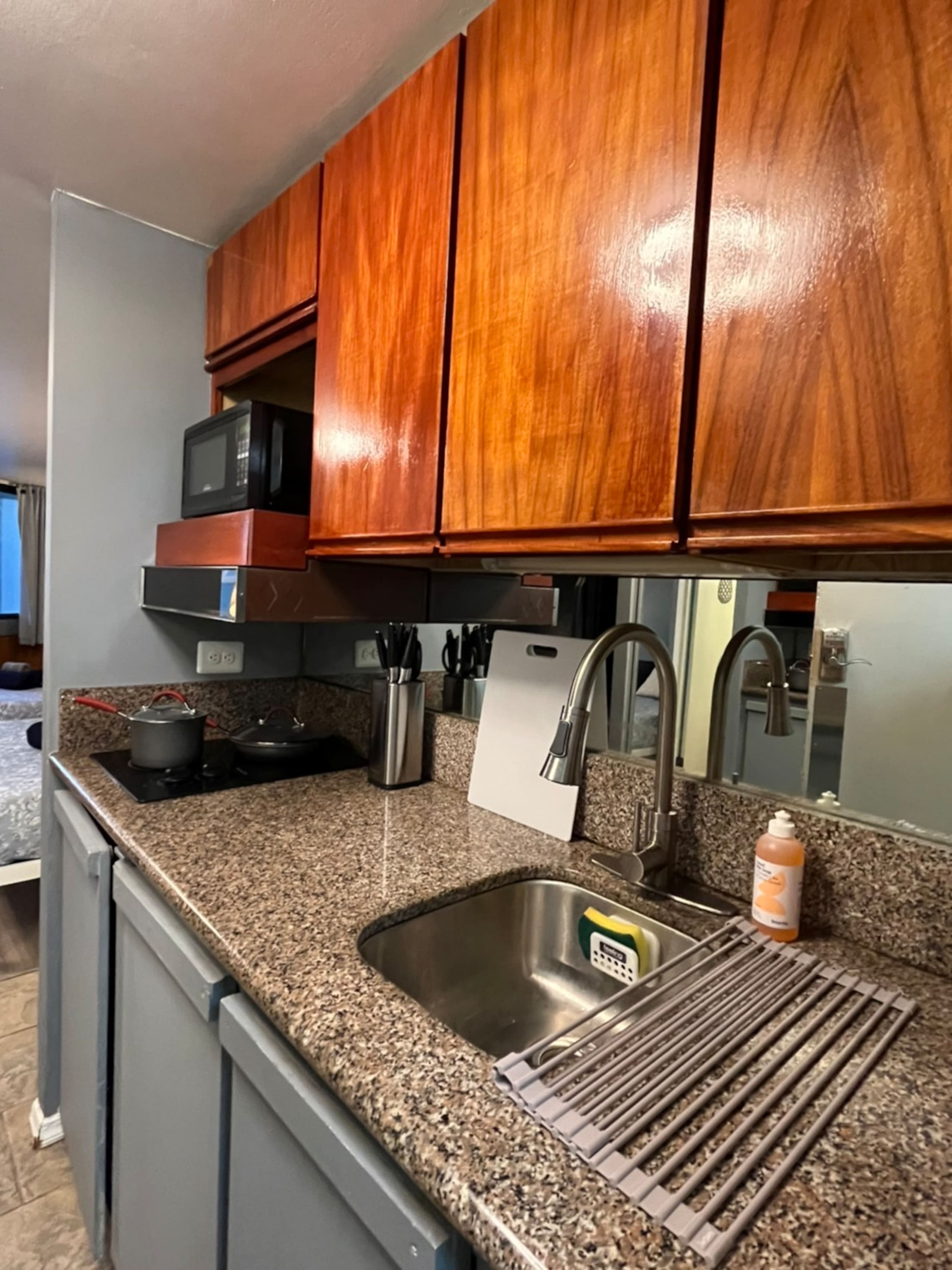 #Ocean view private studio W/free reserved parking - Image 6