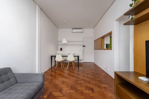 Popular Airbnb listing: Cozy stay in Ipanema in Ipanema