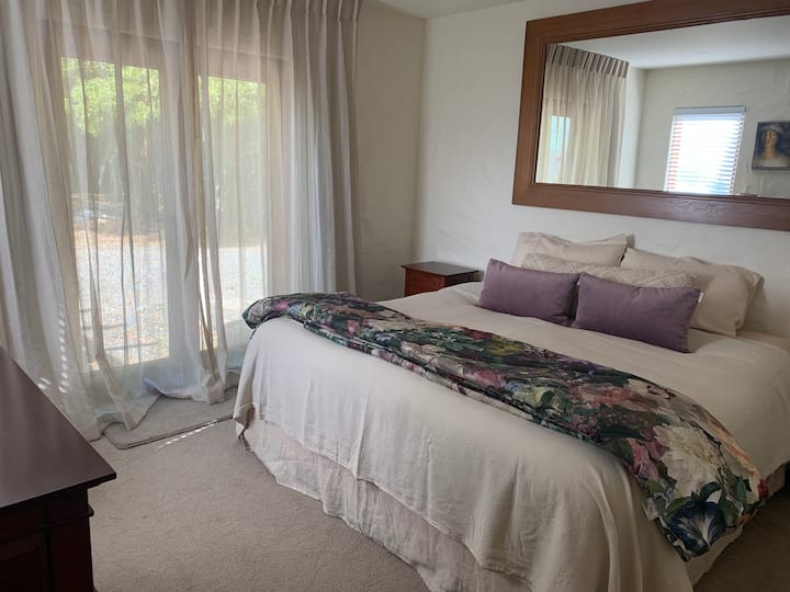 Chumba cha kulala cha Superking au single 2