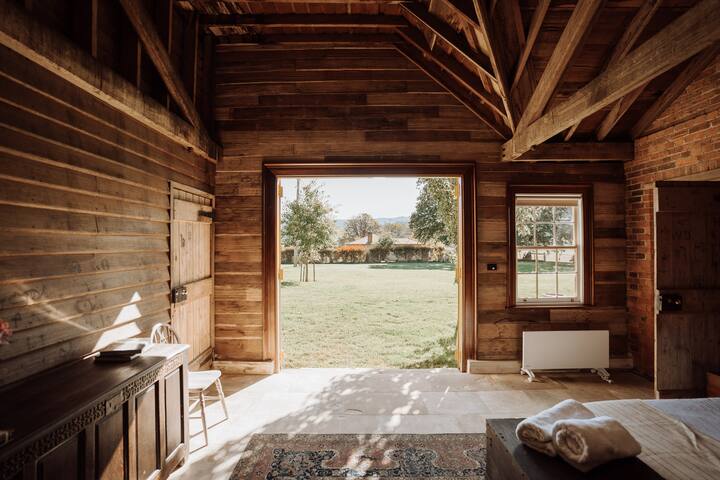 The Coach House on family farm gallery image 4