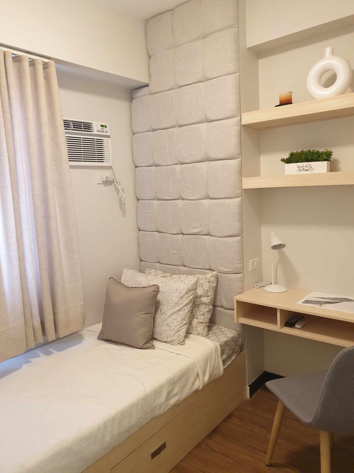 غرفة النوم 2