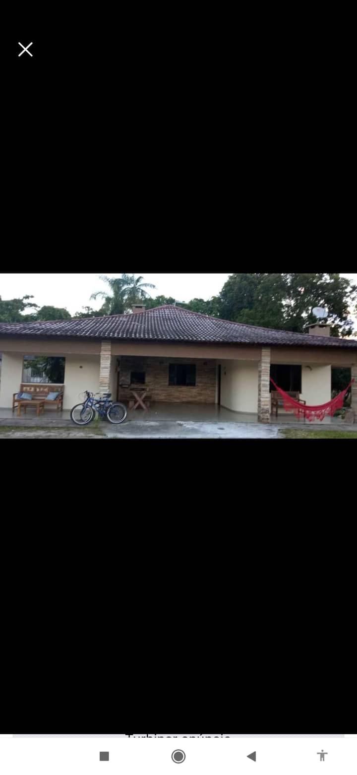 Belíssima Casa, Grande Na Praia. - Guaratuba