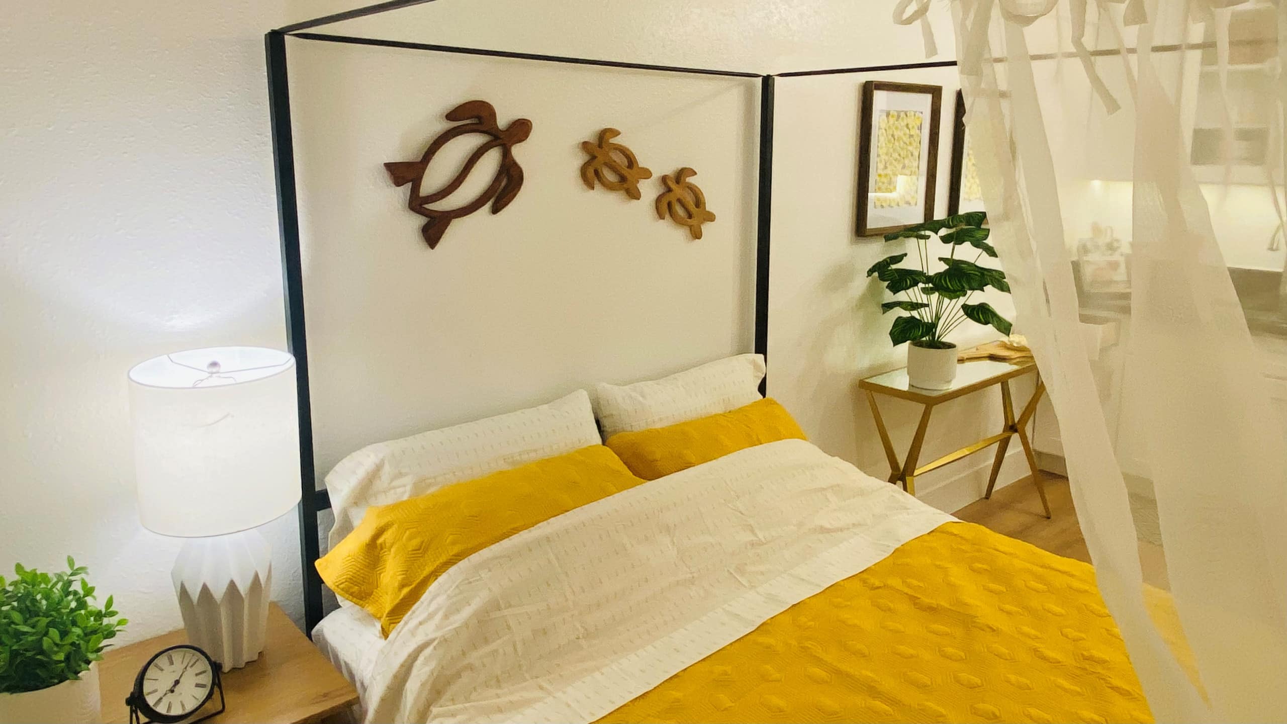 Condo in Hilo · ★4.79 · 1 bedroom · 1 bed · 1 bath - Image 4