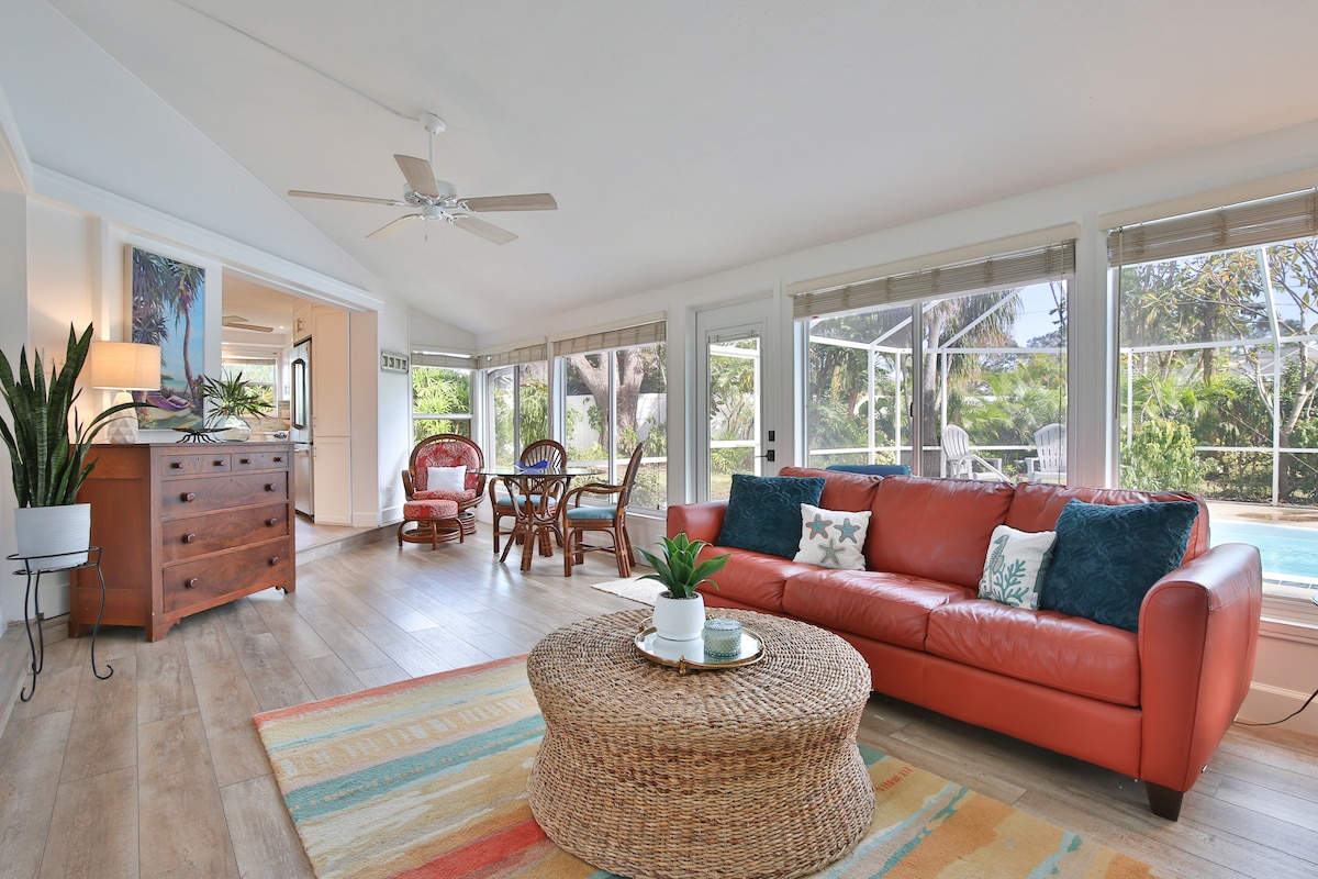 Top performing Airbnb: Lovely Beach Bungalow in Southgate