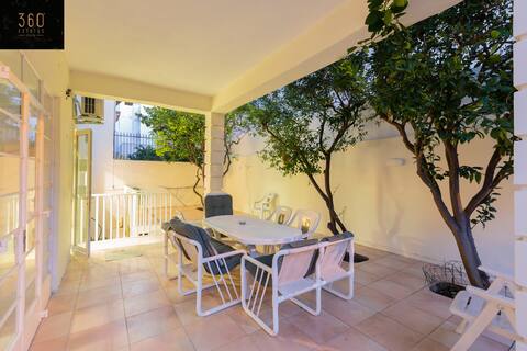 Spacious NUM1 house in Swieqi - Sleeps 18 w/WIFI
