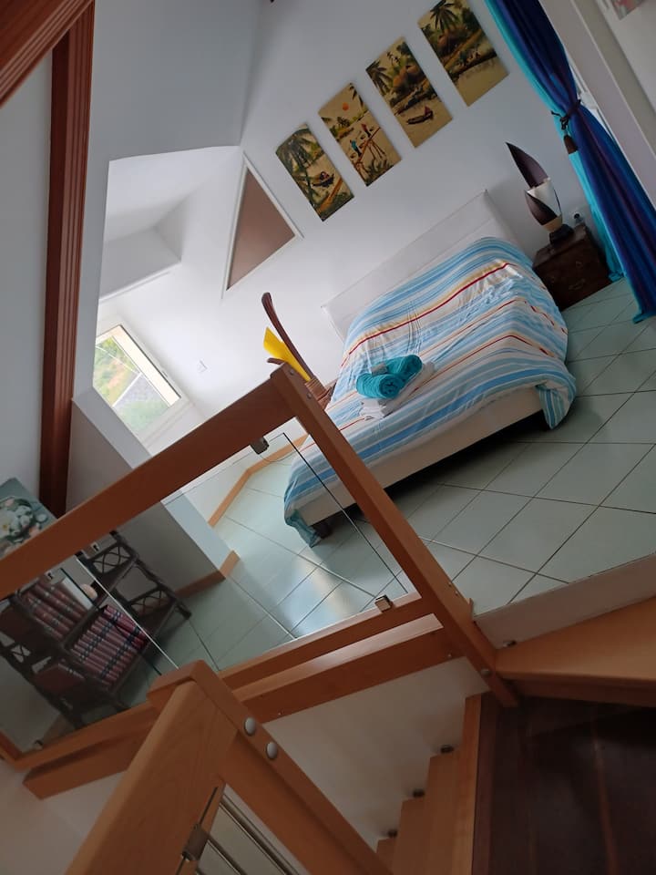 غرفة النوم رقم3 في الطابق العلوي في الميزانين