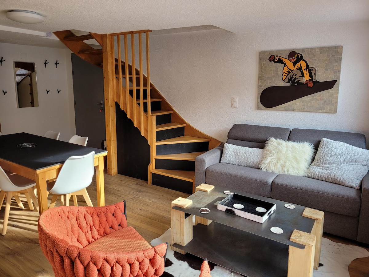 Top floor duplex Apartments for Rent in Vars, ProvenceAlpesCôte d