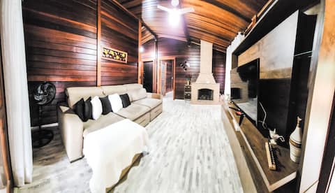 Successful Airbnb property: House with Heated Pool in a Gated Community-Atibaia in Atibaia
