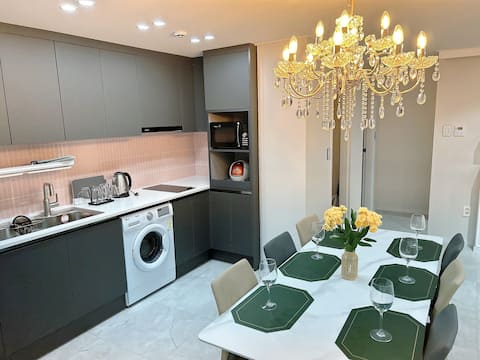 Boutique luxury house # NO1 # Rooftop open # Ace top-quality bed restaurant