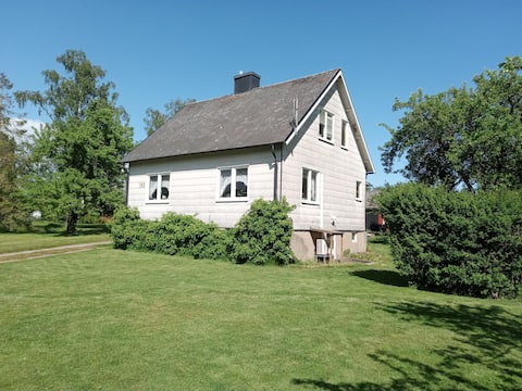 Blekinge coast, 50 meters from the sea.     Dog-friendly!