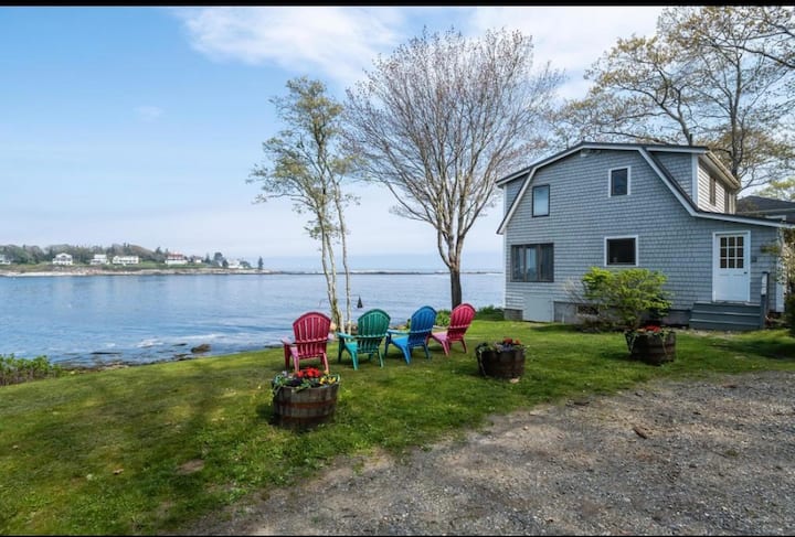 Midcoast Oceanfront Cottage New Harbor