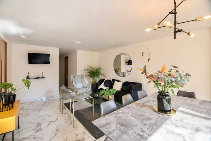 Amazing apt in a calm, beautiful street Roma Norte gallery image 3