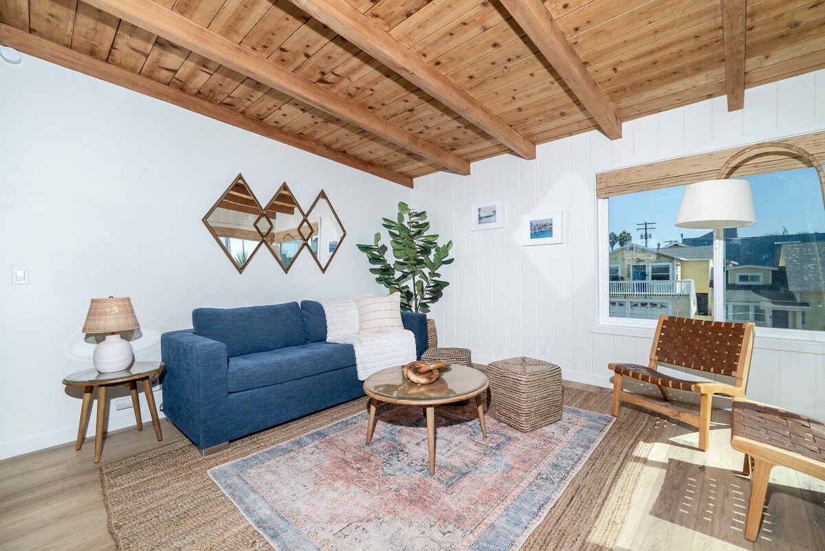 Top performing Airbnb: Luxury Ocean View Beach Escape with Private Spa in Oceanside