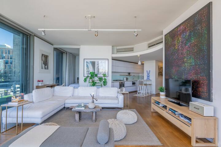 SILO Harbour Ocean Loft – V&A Waterfront gallery image 3