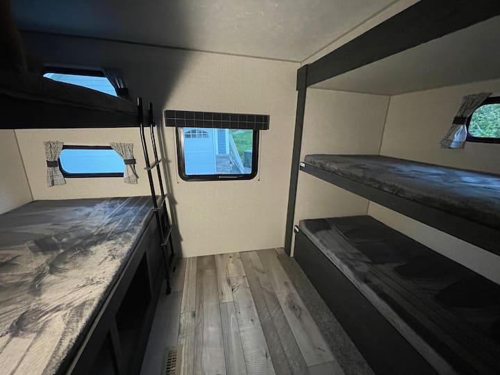 Separate Bunk Room For Kids - Nouvelle-Écosse