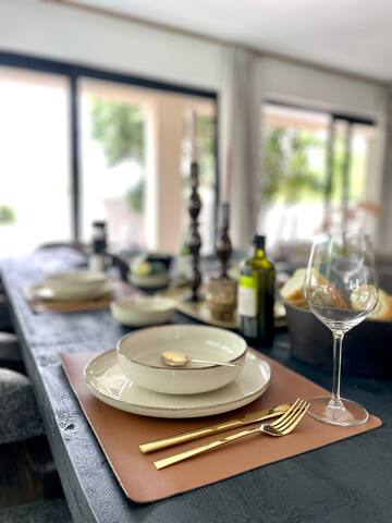 49 B Valley Road gallery image 2