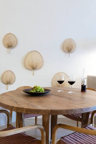 Acave Santorini 5 Bedroom Complex gallery image 5