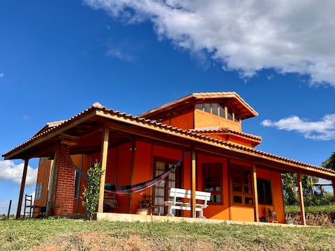 Casa na montanha com pool *Casa da Oma*